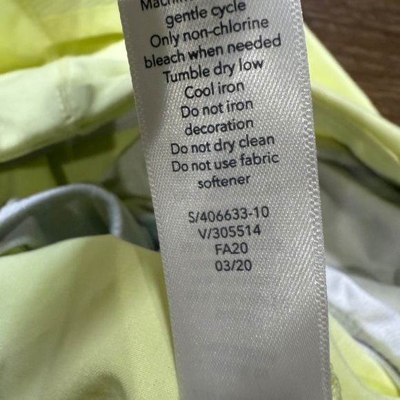 Athleta Girl Record Breaking 3" Athletic Shorts, Lemon Yellow, XL 14, Summer - Picture 11 of 11